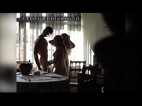 ❤️ Ħbieb sesswali jistiednu raġel ġgant u threesome miegħu ❤️❌ Video anali lilna mt.pornolemon.ru